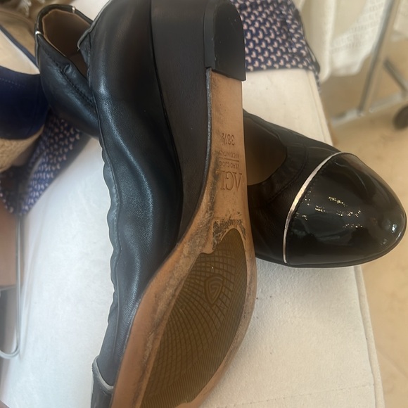 Agl leather flats sz 38 1/2 - Picture 4 of 4